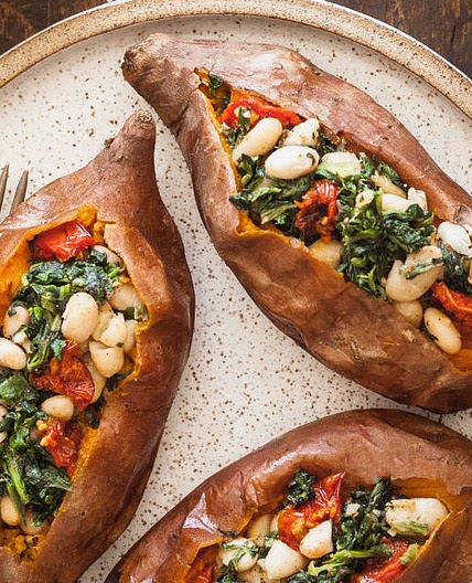 Vegan Stuffed Sweet Potatoes with Spinach and White Beans