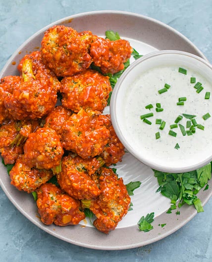 Crispy Garlic Buffalo Broccoli Wings