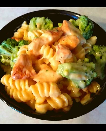 Instant Pot Broccoli Chicken Pasta Recipe