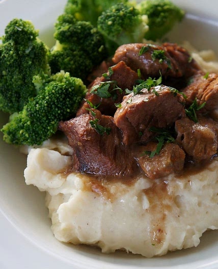 Slow Cooker Beef Tips with Mushrooms