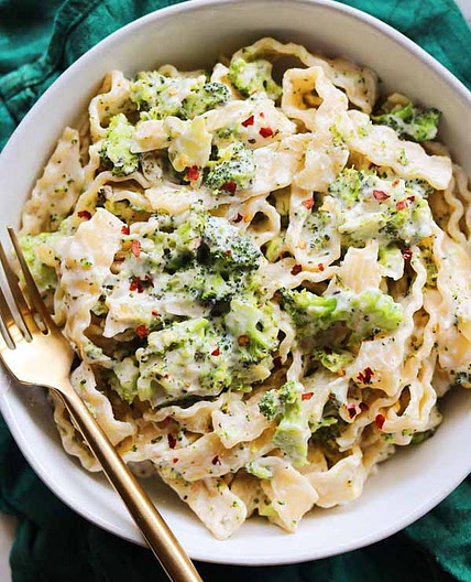 Boursin Cheese Pasta with Broccoli
