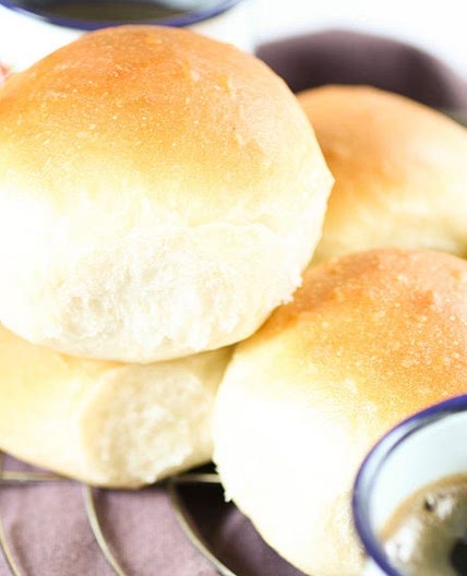 Pan de Coco (Honduran Coconut Bread)