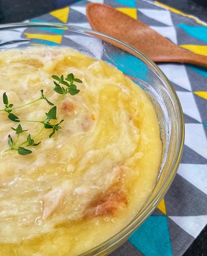 Receita de Caldo de mandioca com frango e creme de leite