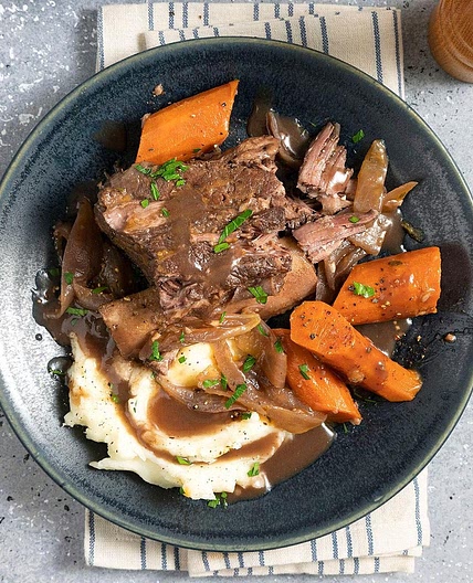 Slow-Cooker Short Ribs