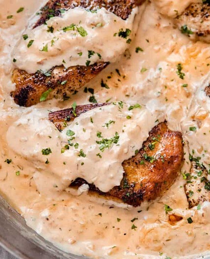Skillet Chicken in Balsamic Caramelized Onion Cream Sauce