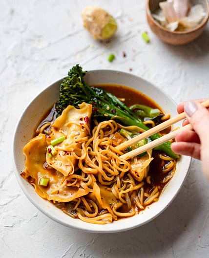 Gyoza Chilli Noodle Soup