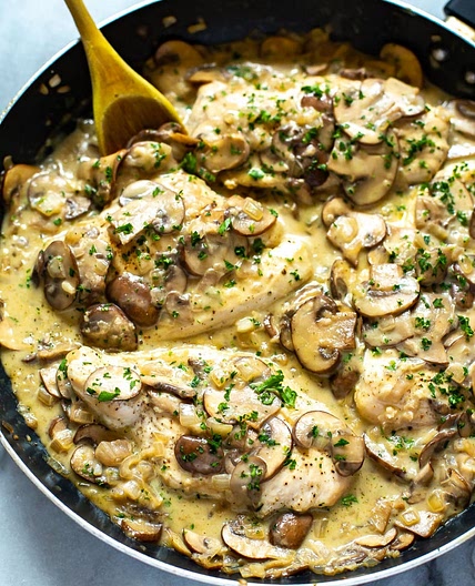 Skinny Easy Chicken Marsala Skillet