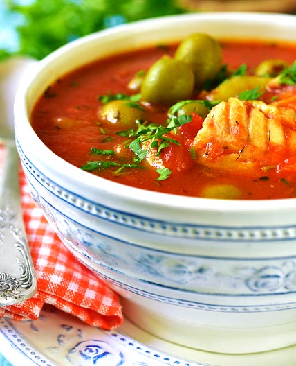 FRESH COD STEW WITH POTATOES AND OLIVES