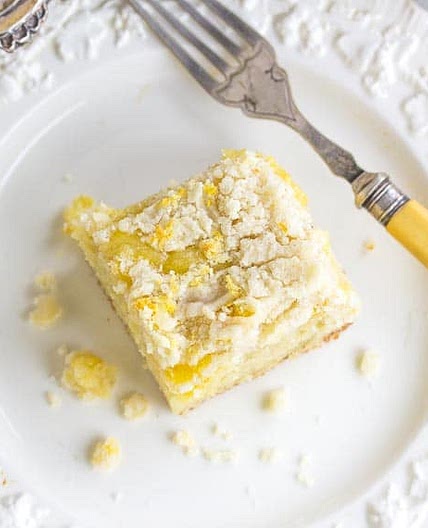 Low FODMAP Lemon Crumb Cake