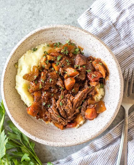 Slow Cooker Beef Ragu: Whole30, Paleo, Gluten-Free