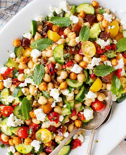 Mediterranean Chickpea Salad