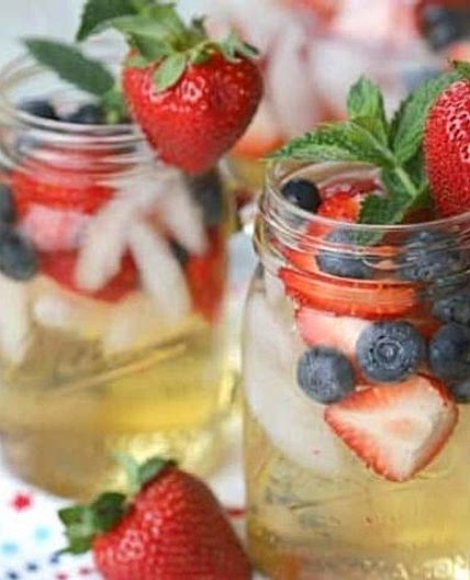 Stars And Stripes Mocktail Sangria