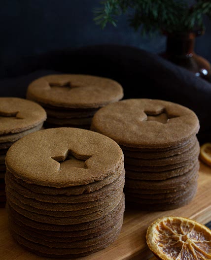 Crispy Ginger Cookies