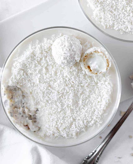 Raffaello Overnight Oats (10 Minutes)