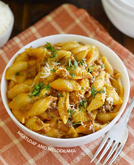 Instant Pot Creamy Shells and Beef