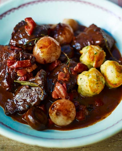 Boeuf bourguignon with baguette dumplings