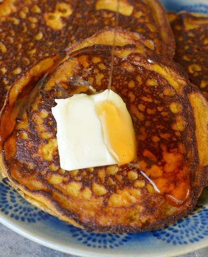 Keto Pumpkin Spice Pancakes