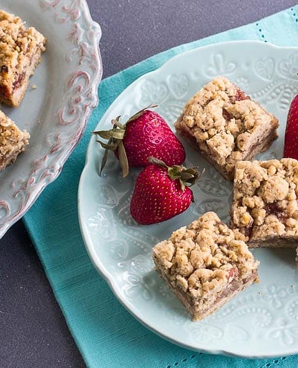 Low FODMAP Nutty Strawberry Oat Squares