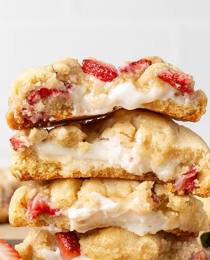 Strawberry Cheesecake Cookies