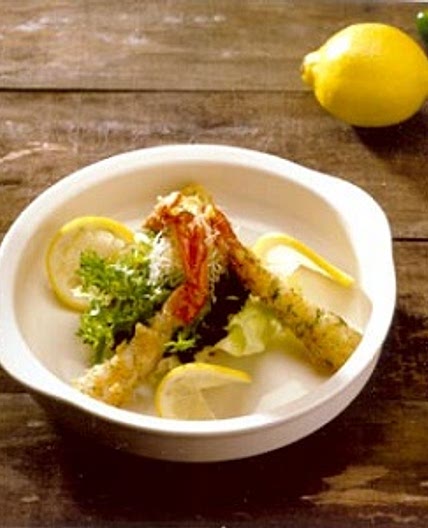 허브를입혀튀긴새우와레몬드레싱