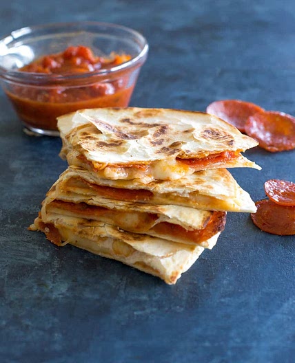 Pizza Quesadilla