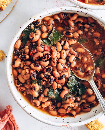 Smoky Instant Pot Black Eyed Peas & Greens (Vegan)