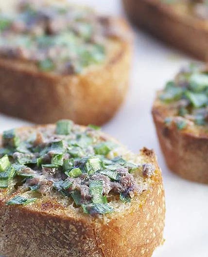 Anchovy toasts
