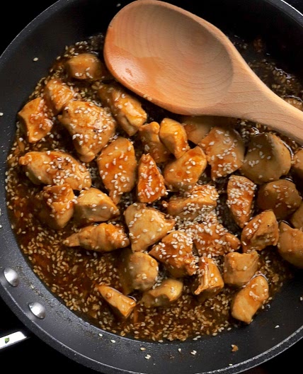 Low Carb Sesame Chicken (Meal Prep Recipe)