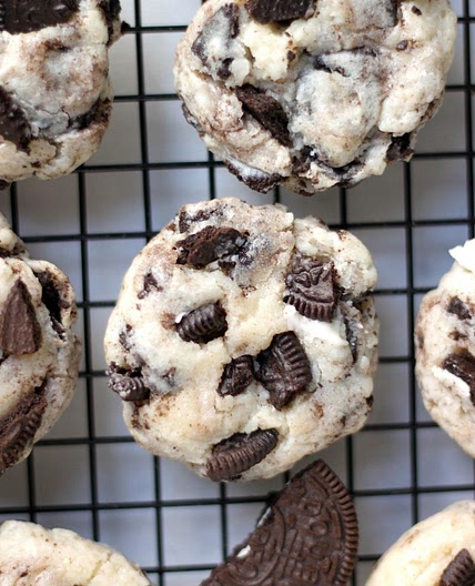 5 Ingredient Oreo Cheesecake Cookies