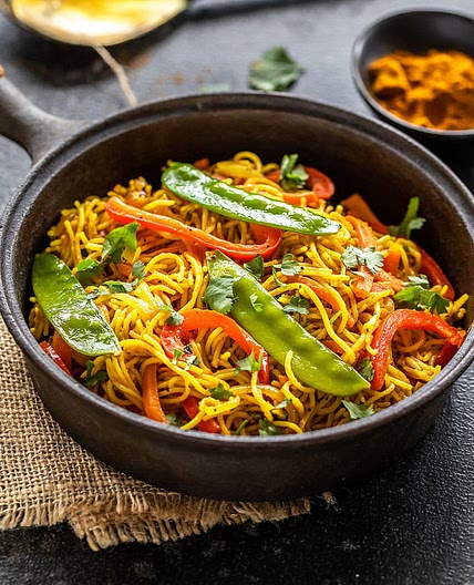 Instant Pot Vegetarian Singapore Noodles