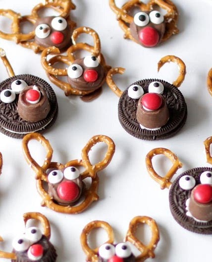 Pretzel Reindeer (3 options)
