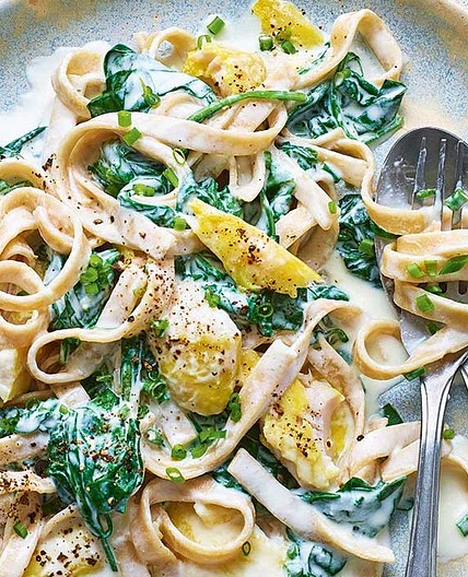 Creamy smoked fish and spinach tagliatelle