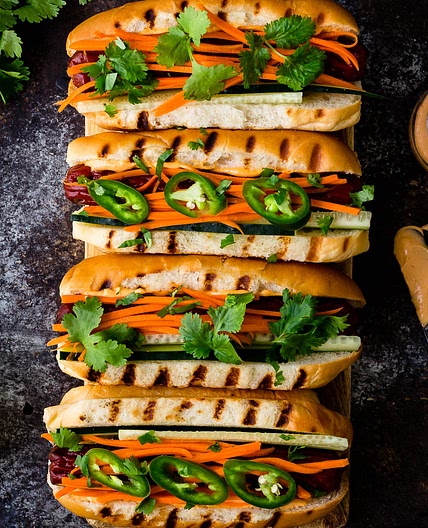 Banh Mi Hot Dogs
