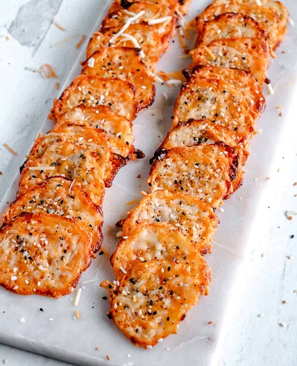 KETO EVERYTHING BAGEL CHEESE CHIPS RECIPE