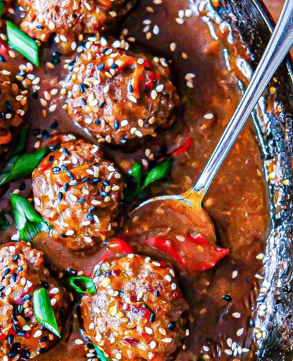 Super Saucy, Sweet & Spicy Hoisin Meatballs