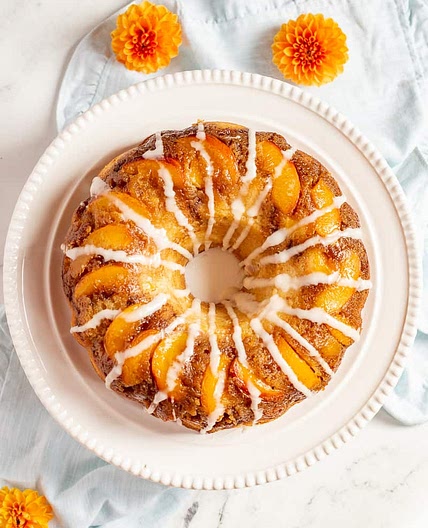 Easy Peach Cobbler Pound Cake Recipe