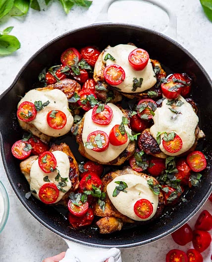 One Skillet Caprese Chicken {Paleo, Whole30}