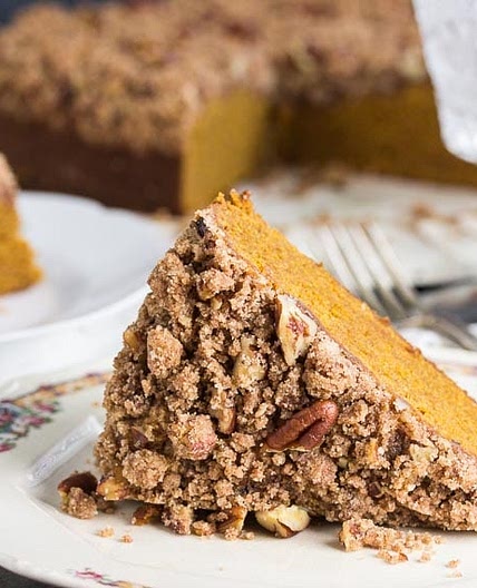 Low FODMAP Pumpkin Gingerbread Streusel Coffee Cake