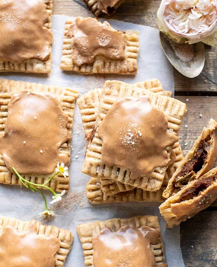Homemade Frosted Brown Sugar Cinnamon Pop Tarts