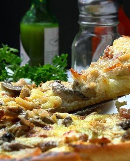 Receita de Pizza com massa de batata