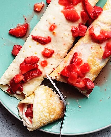 Strawberry Cream Cheese Crepe Filling