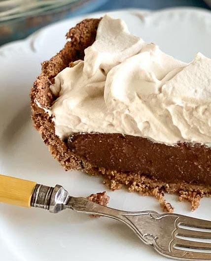 Low FODMAP Black Bottom Pie