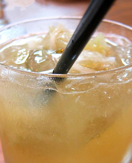 Caipirinha de cerveja com pinga