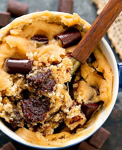 Peanut Butter Chocolate Chip Mug Cake