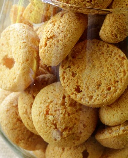 petits macarons à l'amande