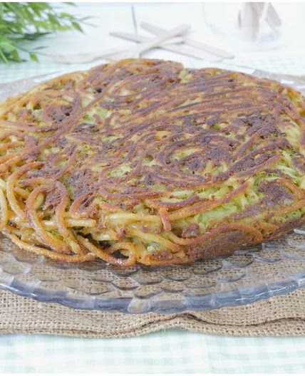Frittata di pasta al pesto
