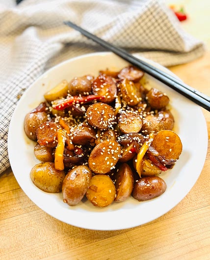 Korean Braised Potatoes (Gamja Jorim)