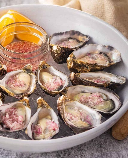 Fresh Oysters With A Mignonette Dressing