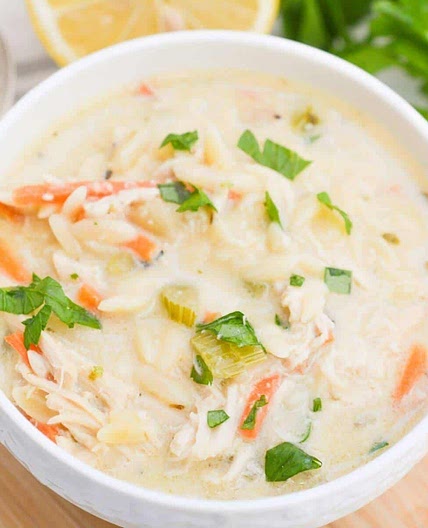 Greek Lemon Chicken Soup (Avgolemono Soup)