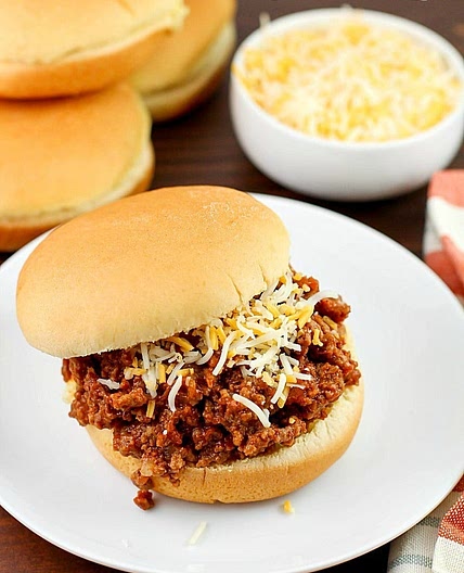 Easy Crock Pot Sloppy Joes